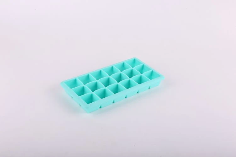 4 cube ice mold