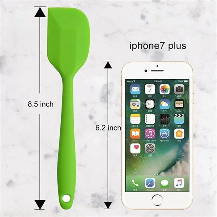 baking silicone spatula